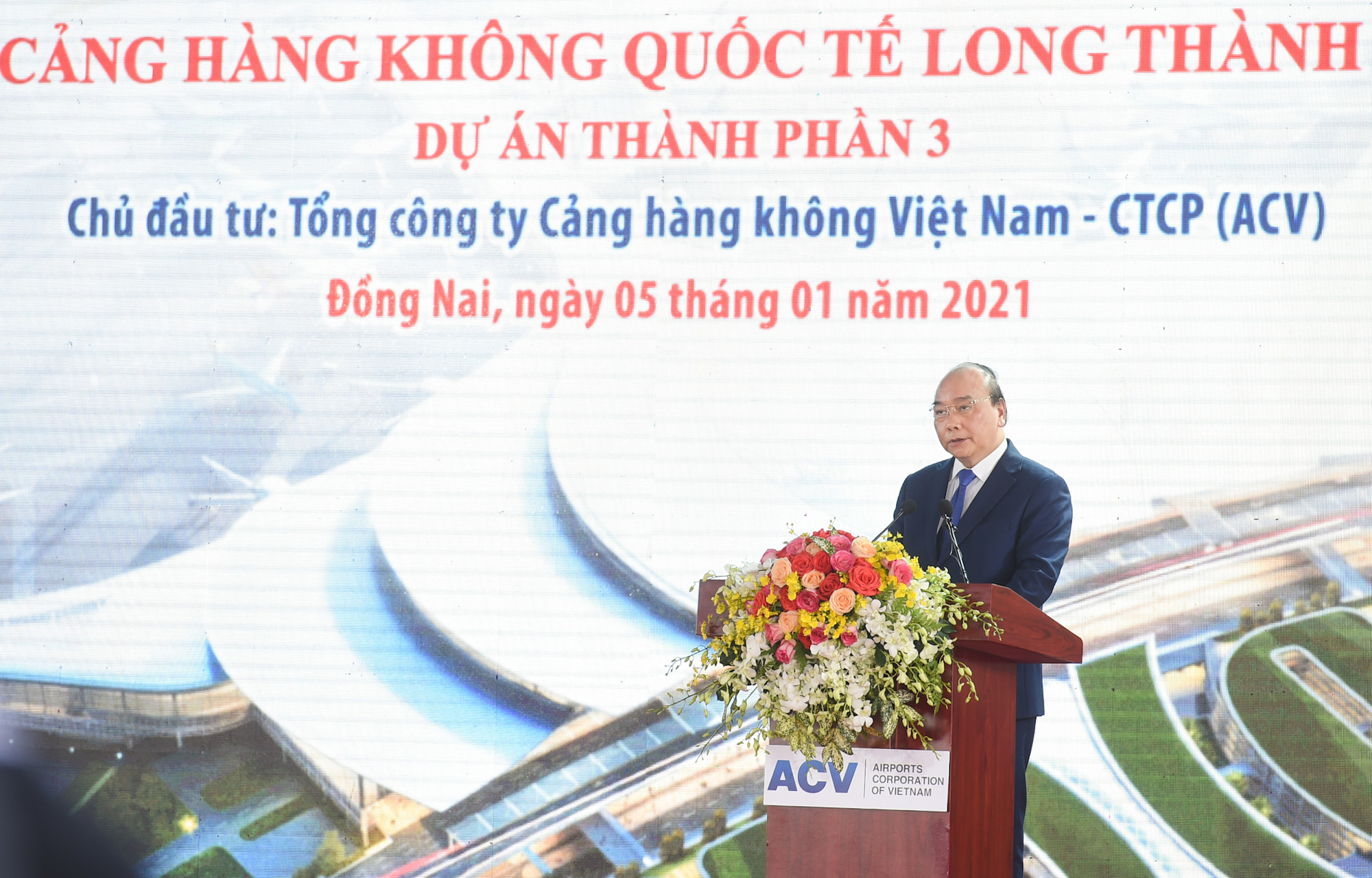 Thu-tuong-nguyen-xuan-phuc-quyet-dinh-khoi-cong-san-bay-long-thanh